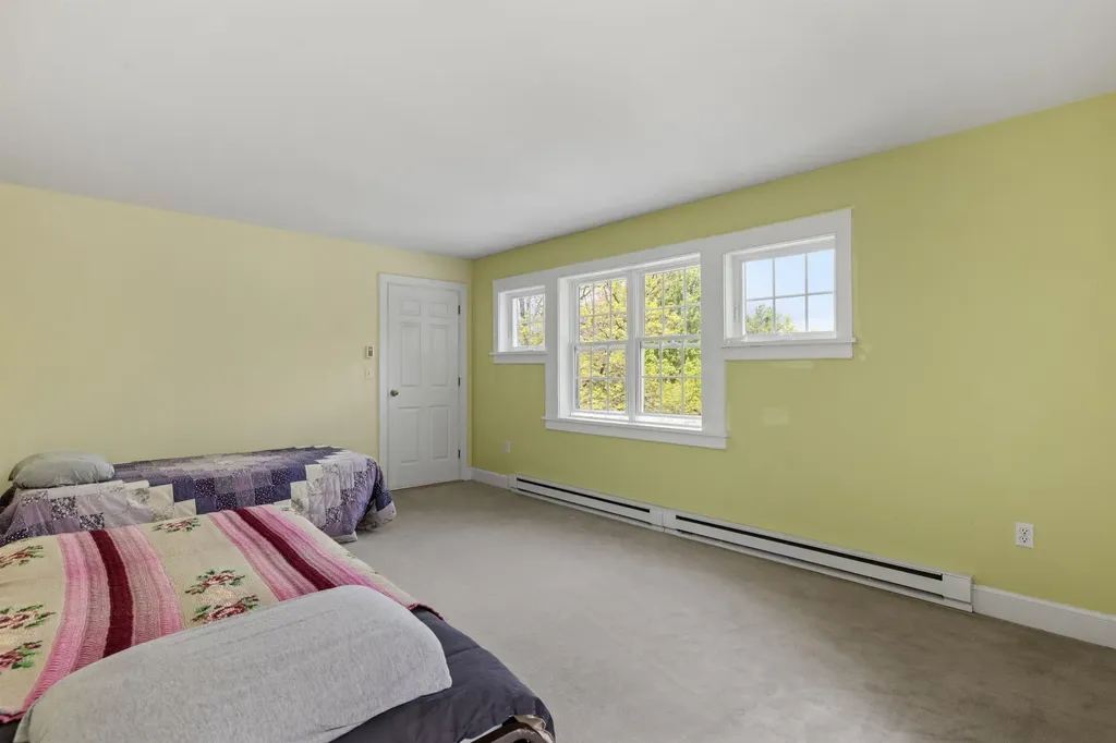 246 Windsor Road Hillsborough NH 03244