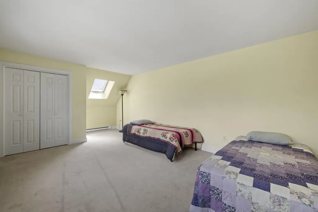 246 Windsor Road Hillsborough NH 03244