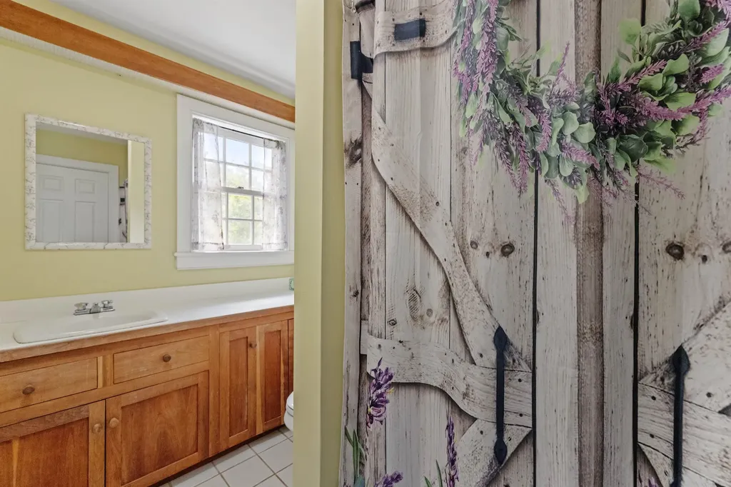 246 Windsor Road Hillsborough NH 03244