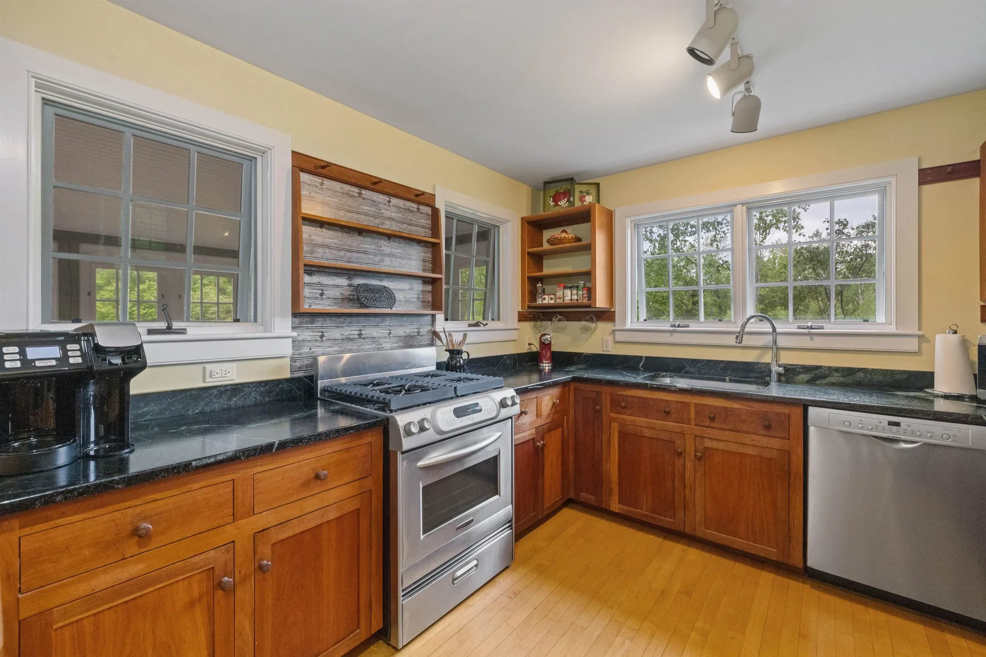 246 Windsor Road Hillsborough NH 03244