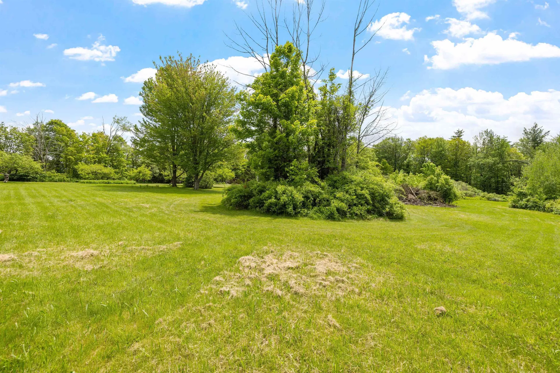 246 Windsor Road Hillsborough NH 03244