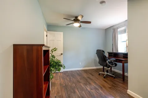 15 Battis Crossing Road Canterbury NH 03224