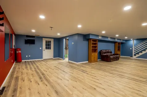 15 Battis Crossing Road Canterbury NH 03224