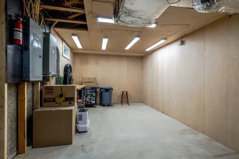 15 Battis Crossing Road Canterbury NH 03224