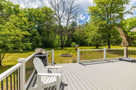 15 Battis Crossing Road Canterbury NH 03224