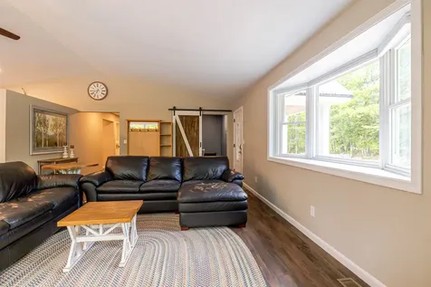 15 Battis Crossing Road Canterbury NH 03224