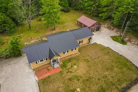 15 Battis Crossing Road Canterbury NH 03224