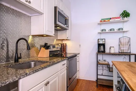 156 Front Street Exeter NH 03833