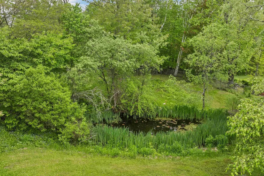 292 South Pleasant Street New London NH 03257