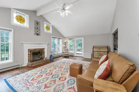 292 South Pleasant Street New London NH 03257