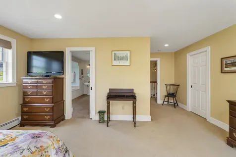 292 South Pleasant Street New London NH 03257