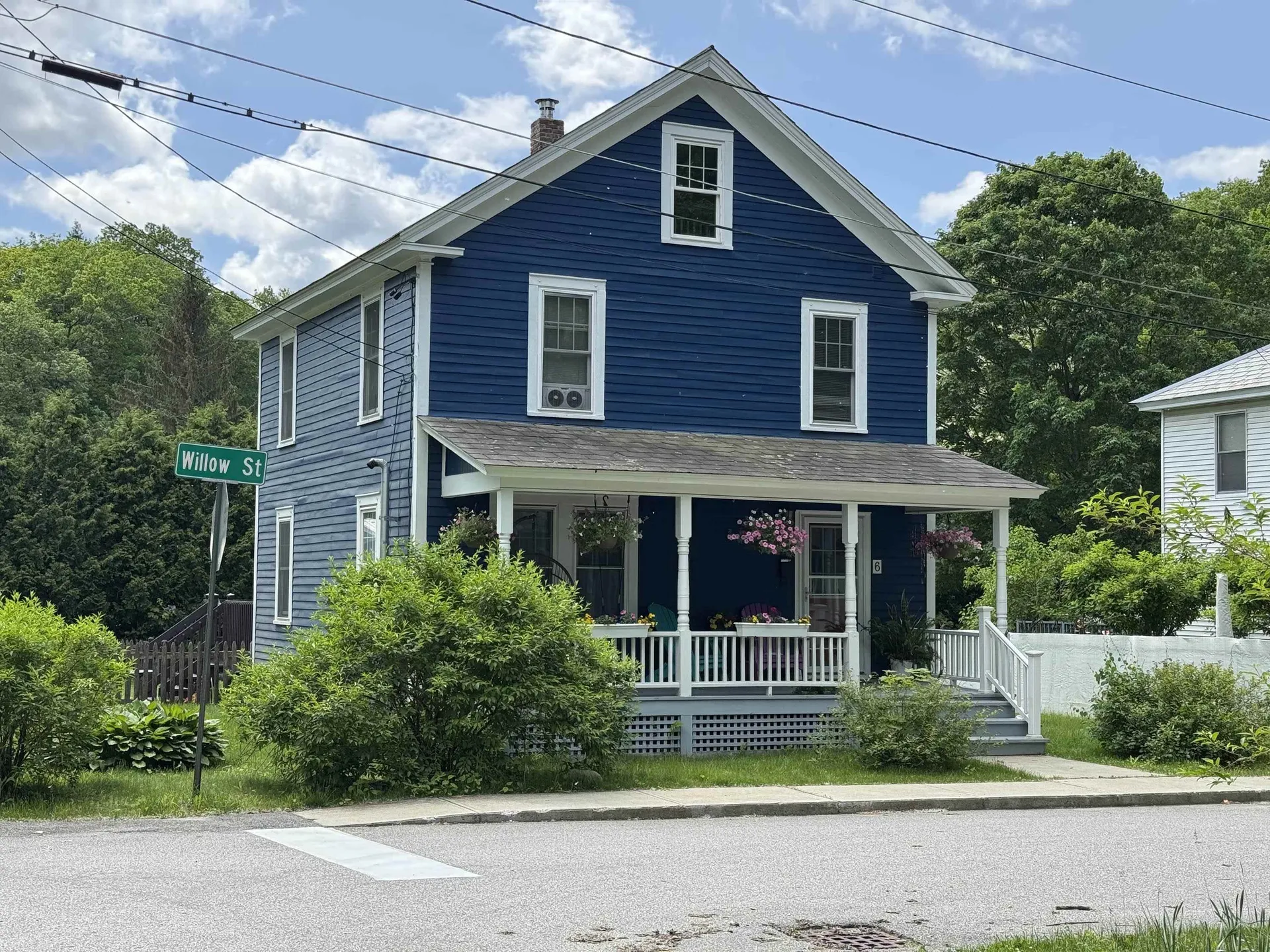 6 Willow Street Brattleboro VT 05301