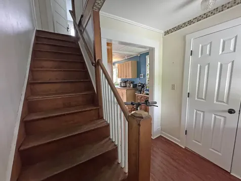 6 Willow Street Brattleboro VT 05301