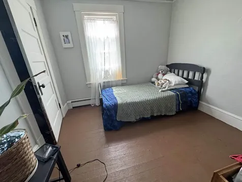 6 Willow Street Brattleboro VT 05301