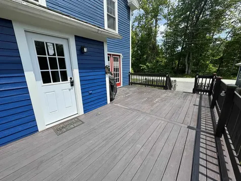 6 Willow Street Brattleboro VT 05301