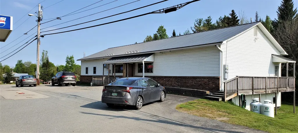 1247 Vt Route 105 Coventry VT 05855