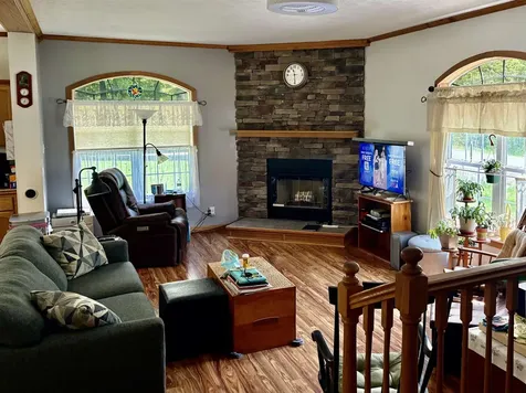 919 Nh Route 10 Croydon NH 03773