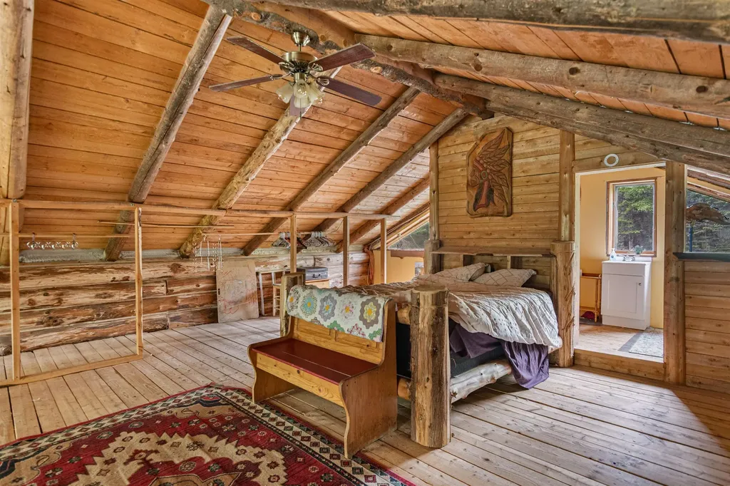984 Mayhew Road Jay VT 05859
