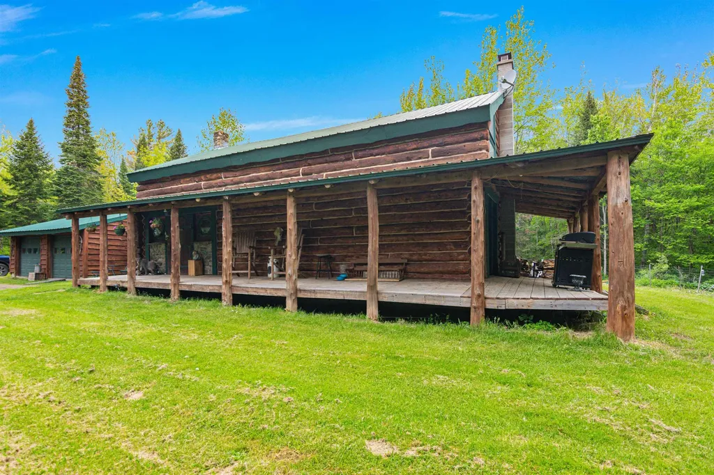 984 Mayhew Road Jay VT 05859