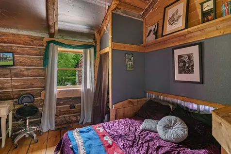 984 Mayhew Road Jay VT 05859