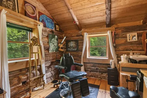 984 Mayhew Road Jay VT 05859