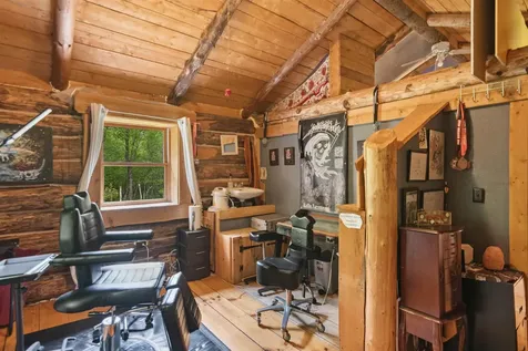 984 Mayhew Road Jay VT 05859