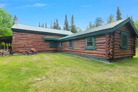 984 Mayhew Road Jay VT 05859