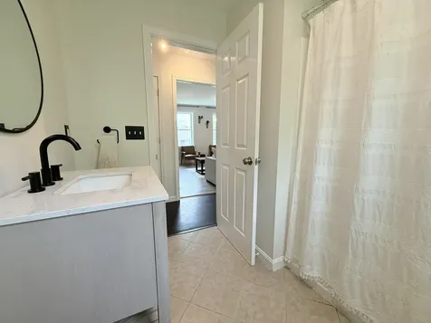 4 Morris Street Peterborough NH 03458