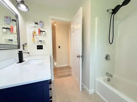 4 Morris Street Peterborough NH 03458