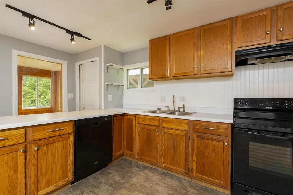 168 Dartmouth College Highway Lebanon NH 03766