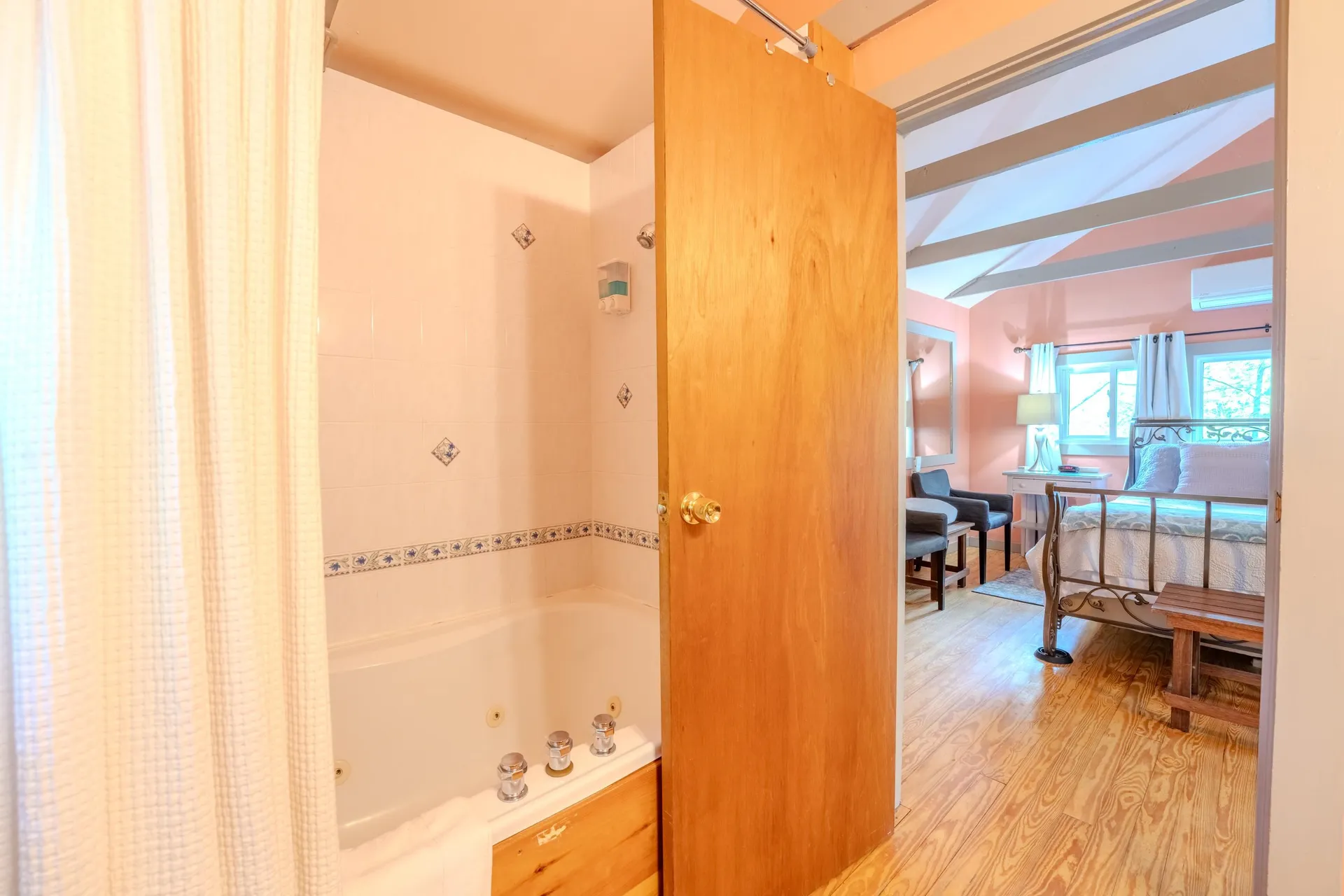 57 Main Street Woodstock NH 03262