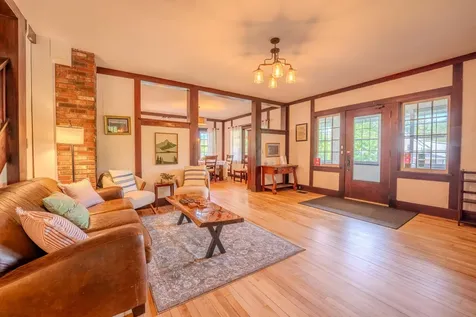 57 Main Street Woodstock NH 03262