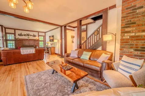 57 Main Street Woodstock NH 03262