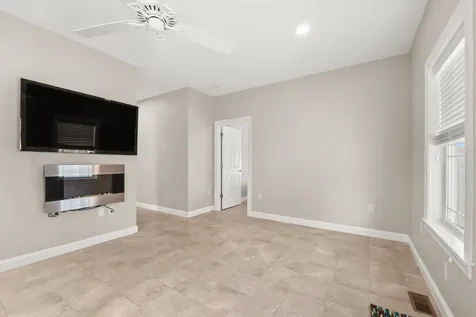 562 Nashua Street Seabrook NH 03874