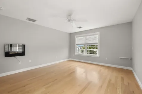 562 Nashua Street Seabrook NH 03874