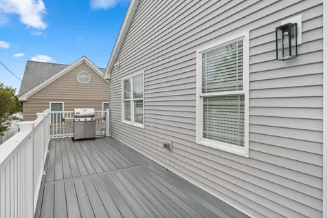 562 Nashua Street Seabrook NH 03874