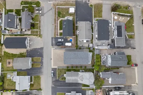 562 Nashua Street Seabrook NH 03874