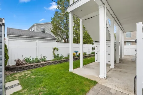 562 Nashua Street Seabrook NH 03874