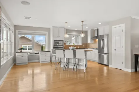 562 Nashua Street Seabrook NH 03874