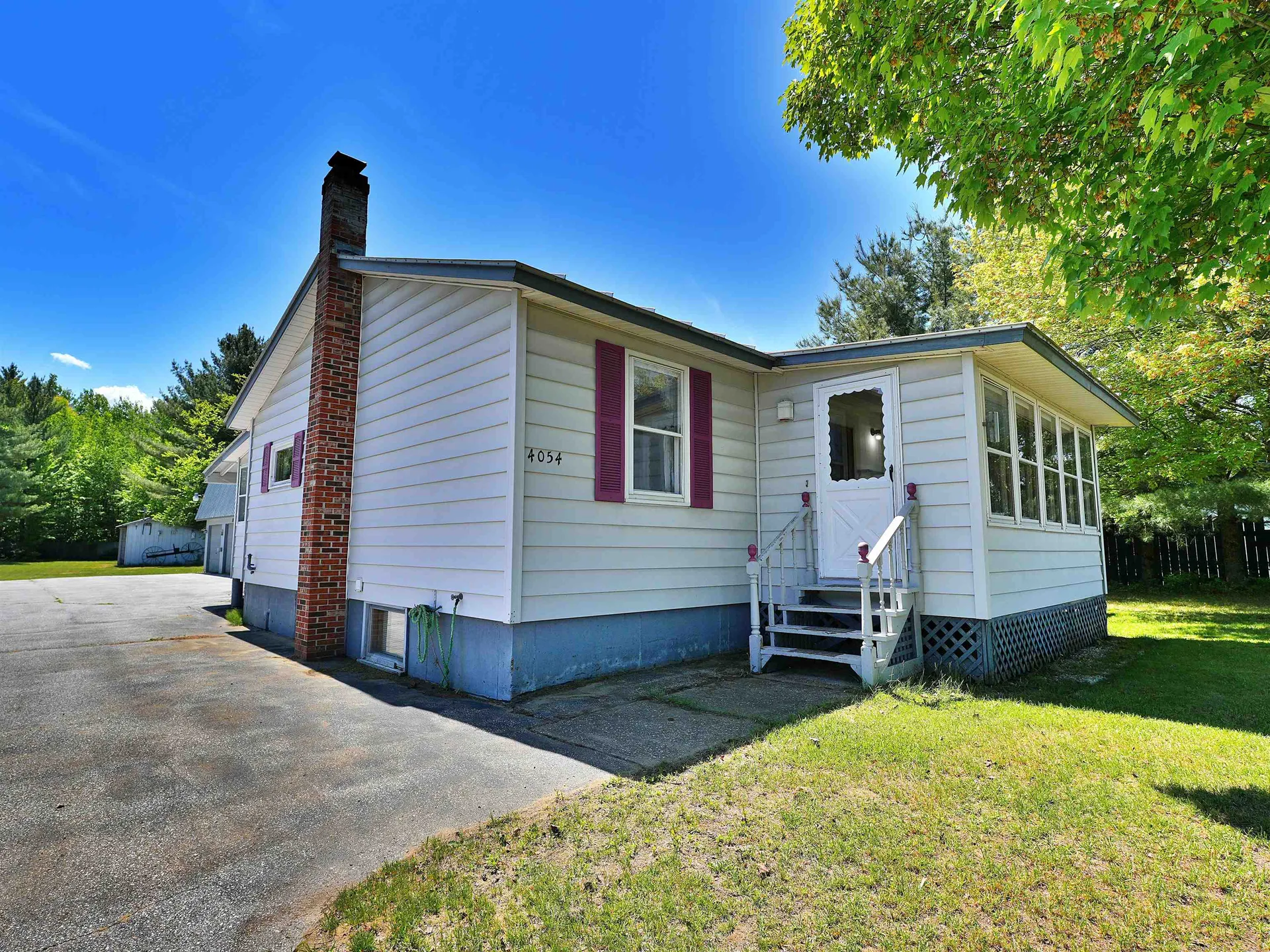 4054 Vt Route 78 Highgate VT 05459