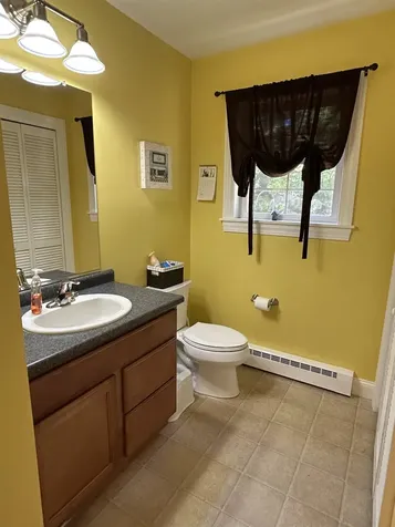 29 Dixon Avenue Newfields NH 03856