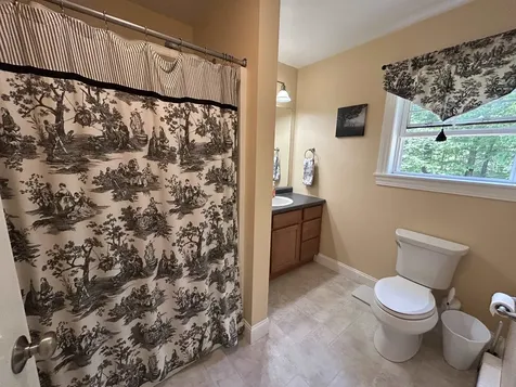 29 Dixon Avenue Newfields NH 03856