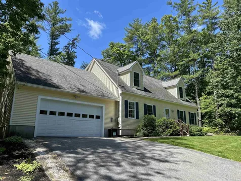 29 Dixon Avenue Newfields NH 03856