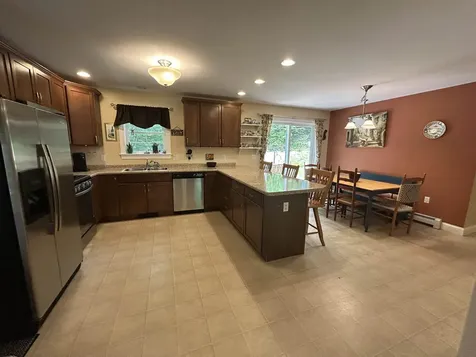29 Dixon Avenue Newfields NH 03856