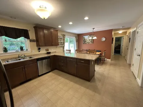 29 Dixon Avenue Newfields NH 03856