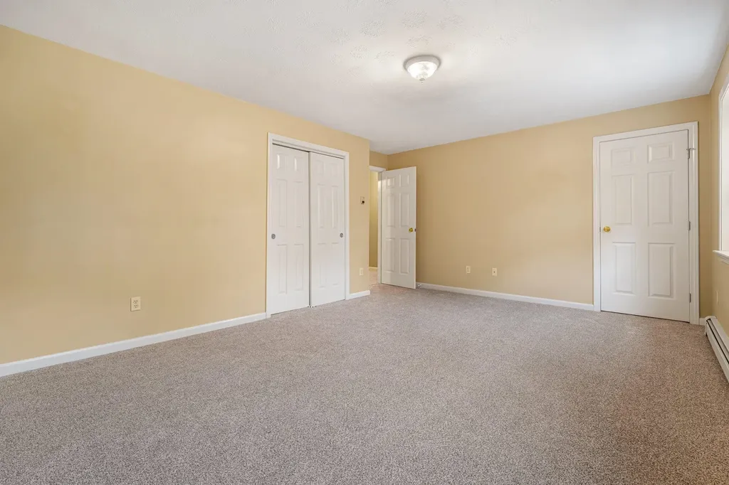 564 3rd Range Road Pembroke NH 03275