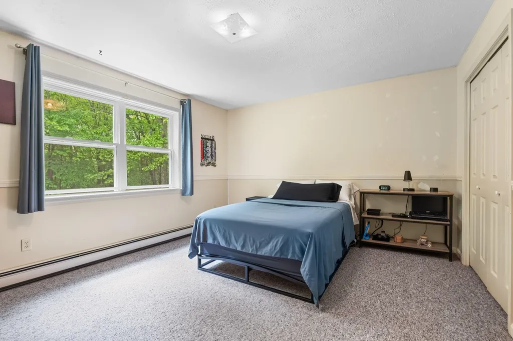 564 3rd Range Road Pembroke NH 03275