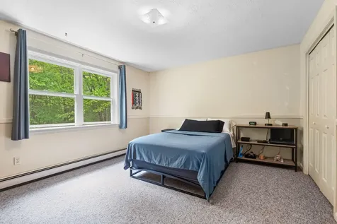 564 3rd Range Road Pembroke NH 03275