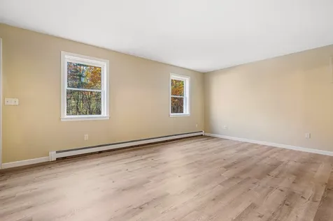 564 3rd Range Road Pembroke NH 03275