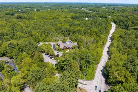 7 Holland Way Exeter NH 03833